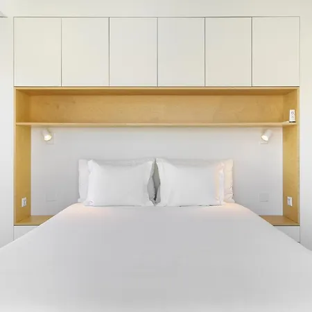 Whome Bachelor Pad In The Sky, Great For Digital Nomads & Remote Workers 公寓 Lisboa